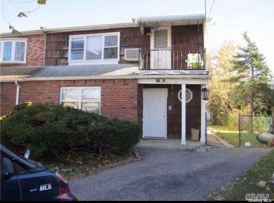 Primary Photo - 149-89 253rd St
