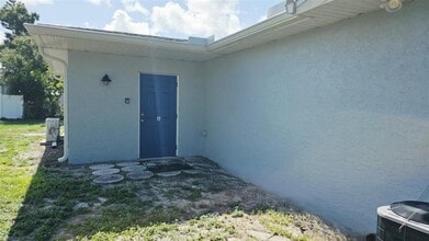 Building Photo - 865 Palm Ave