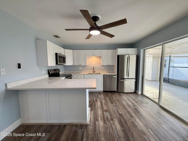 Foto del edificio - 2695 Kefauver St