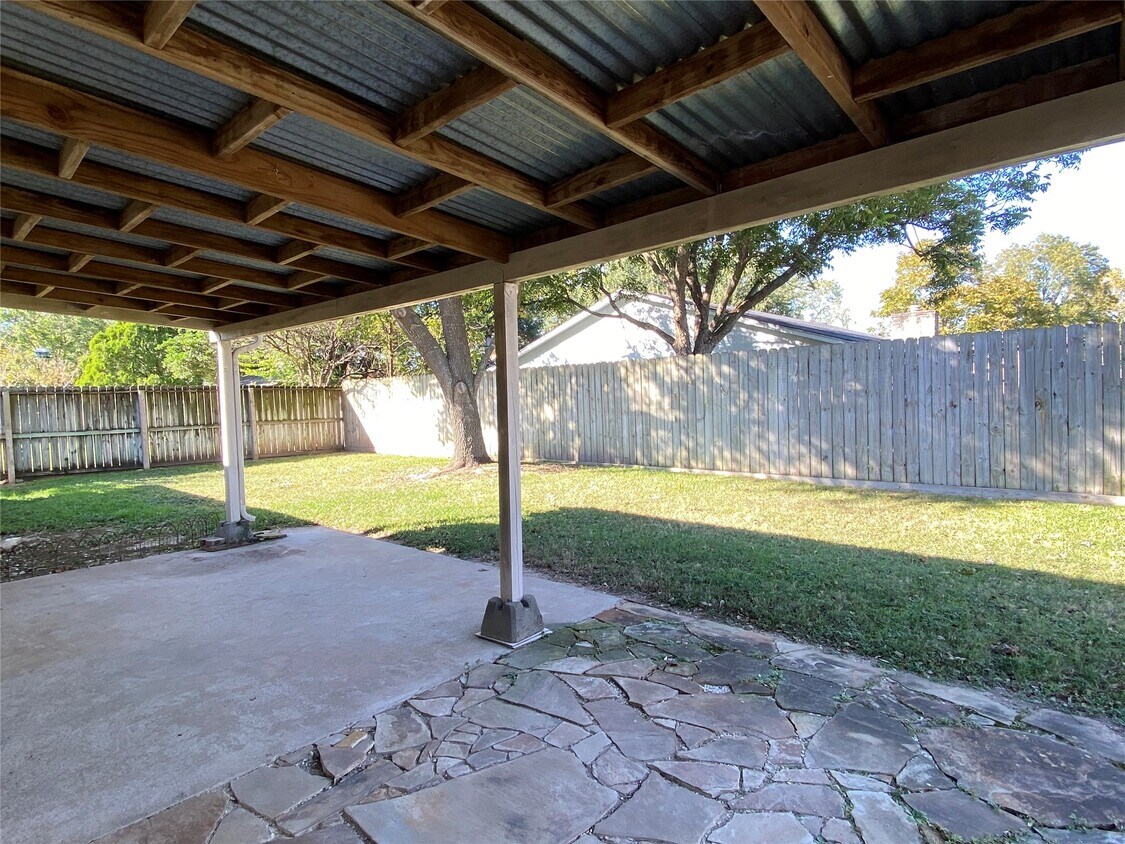 Foto del edificio - 22810 Archibald Blair Ln