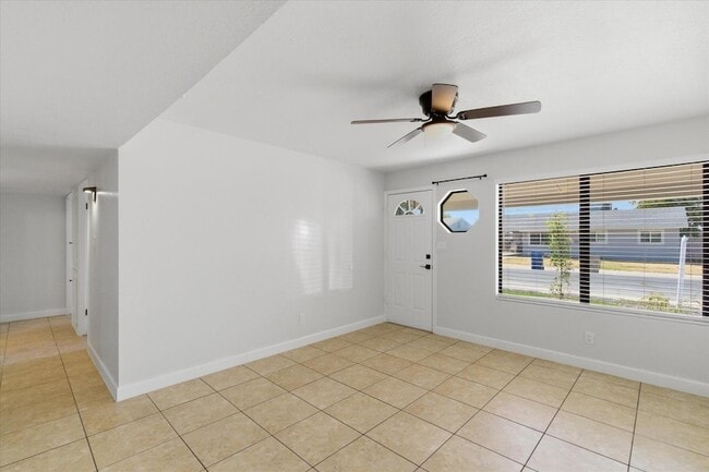 Foto del edificio - 6622 W Peck Dr