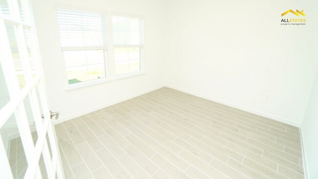 Foto del edificio - 4030 NE 33rd Ave