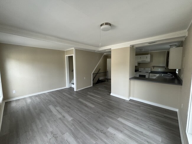 Building Photo - 53 S Park St