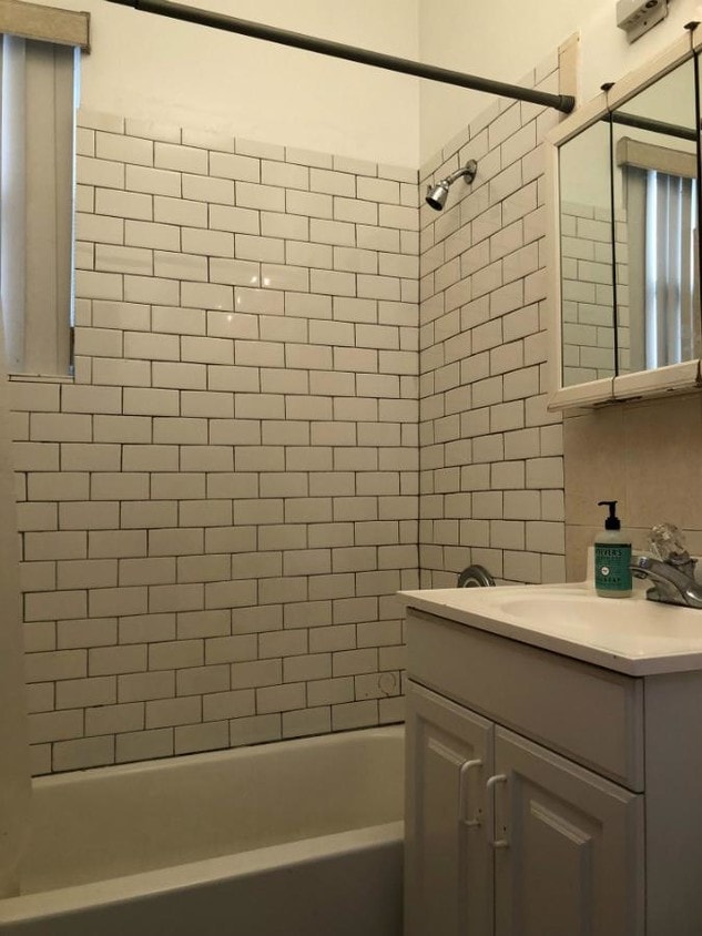 Foto del edificio - 45 Willoughby Ave