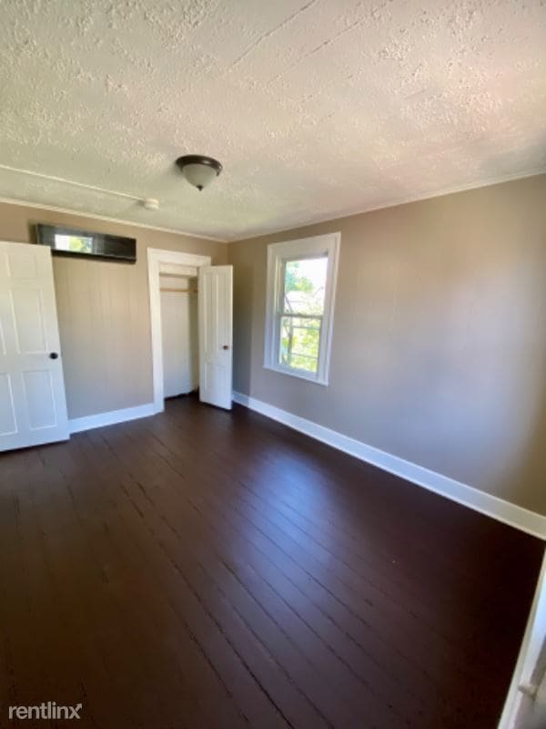 Building Photo - 2 br, 1 bath Apartment - 58 South Avenue