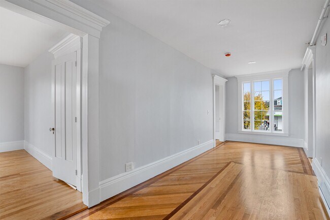 Foto del edificio - 109 Pleasant St