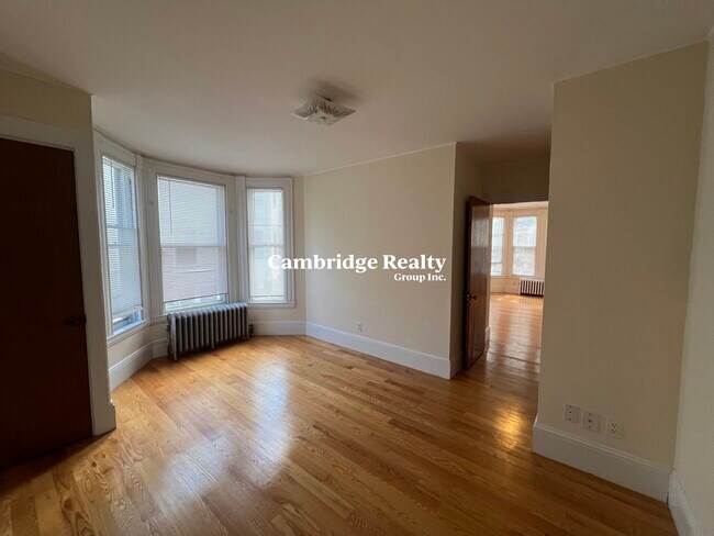 Foto del edificio - 381 Harvard St