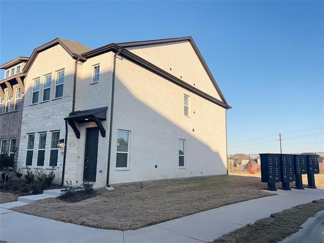 Building Photo - 2212 Adena Spgs Dr