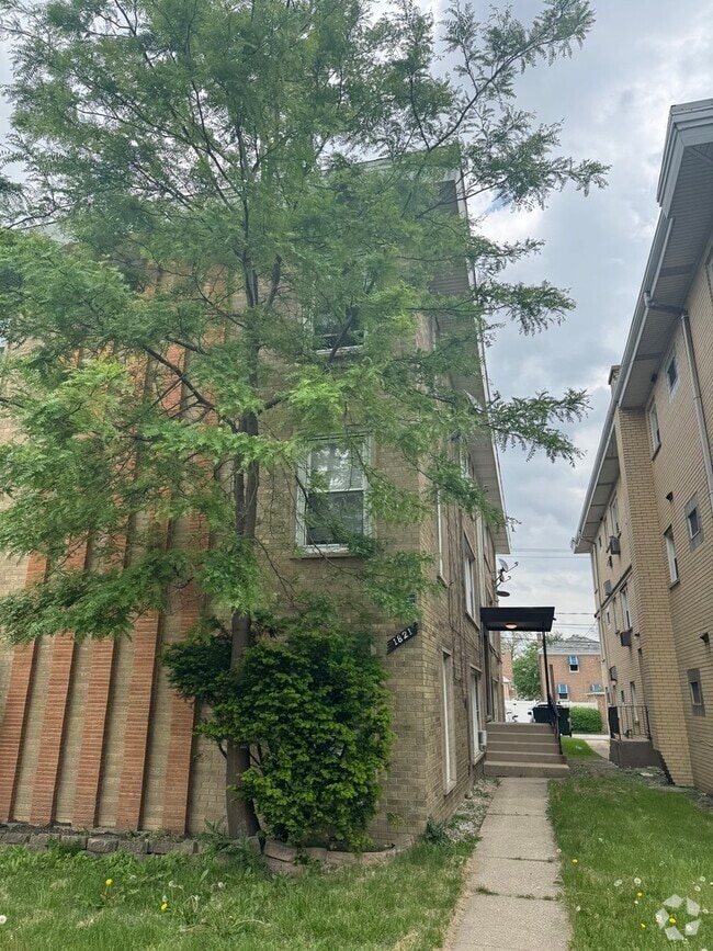 Building Photo - 1821 S Harlem Ave