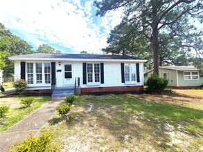 Building Photo - 512 Spaulding St