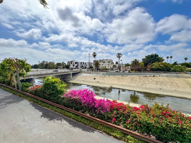 Building Photo - 5000 S Centinela Ave