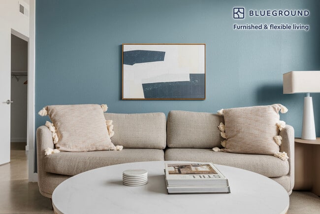 Foto del edificio - 101 River Pk Dr