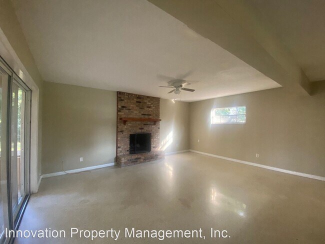Building Photo - 4 br, 2 bath House - 719 Kewannee Trail