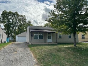 Building Photo - 115 Phelps Rd