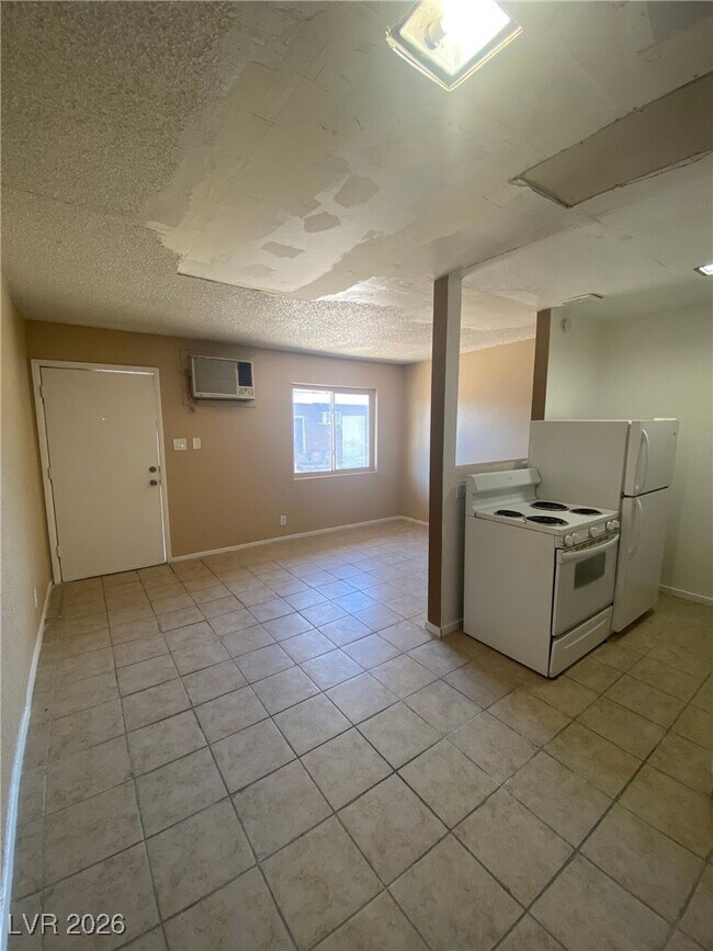 Foto del edificio - 236 W Philadelphia Ave