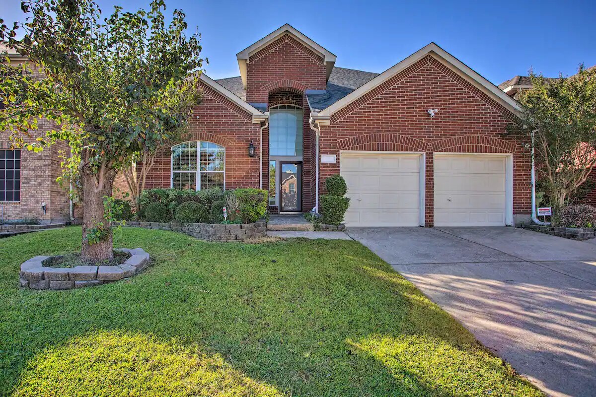 1950 Garrison Way, Garland, TX 75040 House Rental in Garland, TX