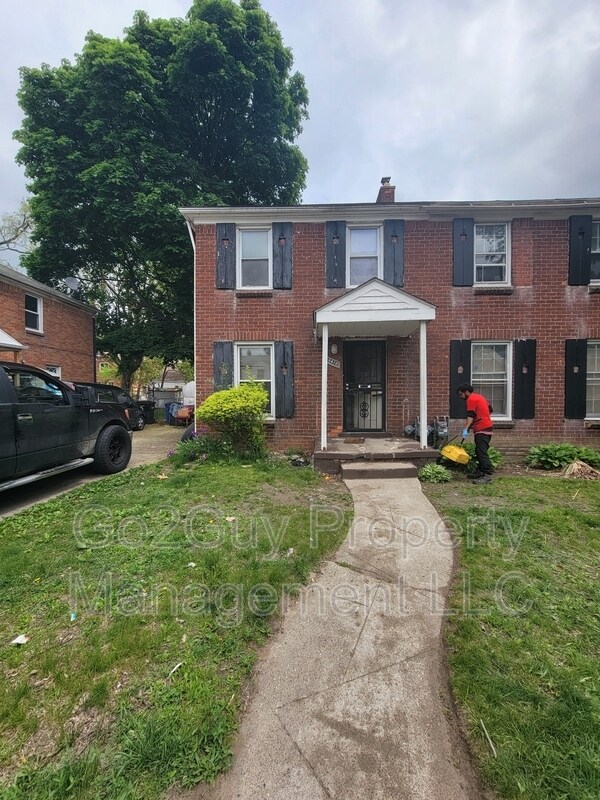 Foto del edificio - 18472 Meyers Rd