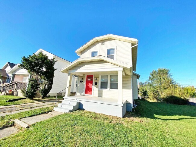 Foto del edificio - Farnham Home