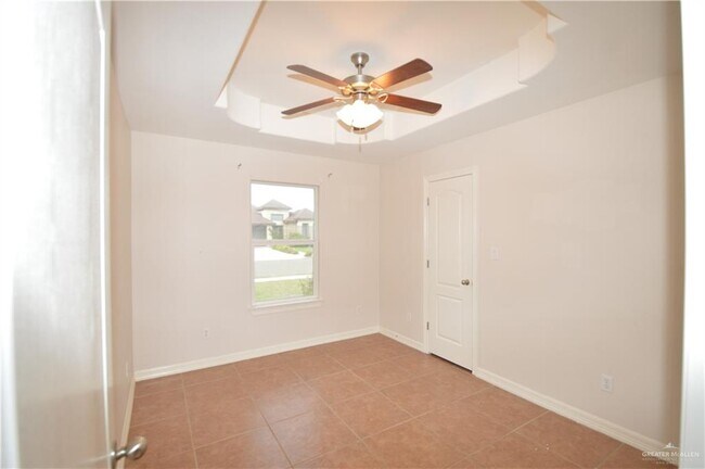 Foto del edificio - 4205 S Canna St