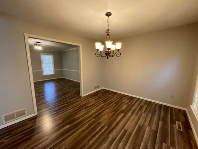Building Photo - ASK ABOUT OUR MOVE IN SPECIAL!!!    CHEROK...