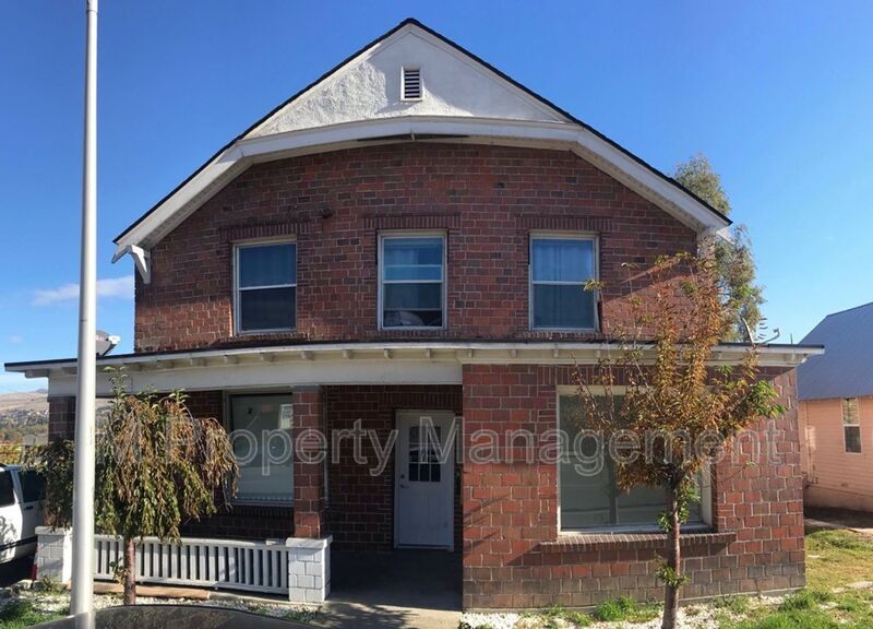 421 S Mission St Unit 9, Wenatchee, WA 98801 Condo for Rent in