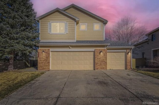Building Photo - 17076 Foxton Dr