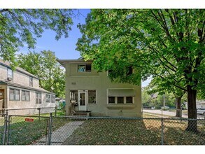 Building Photo - 2900 N Colfax Ave