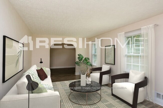 Foto del edificio - 8225 Freestone Dr