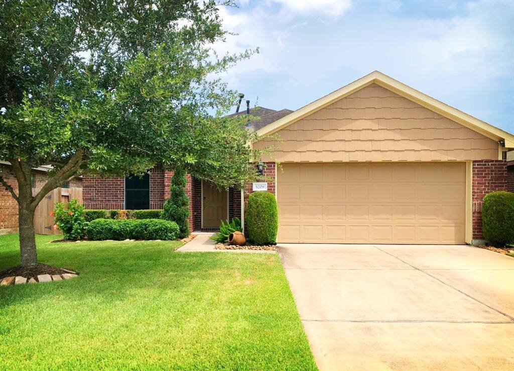 5208 La Rocco Way, Alvin, TX 77511 House Rental in Alvin, TX