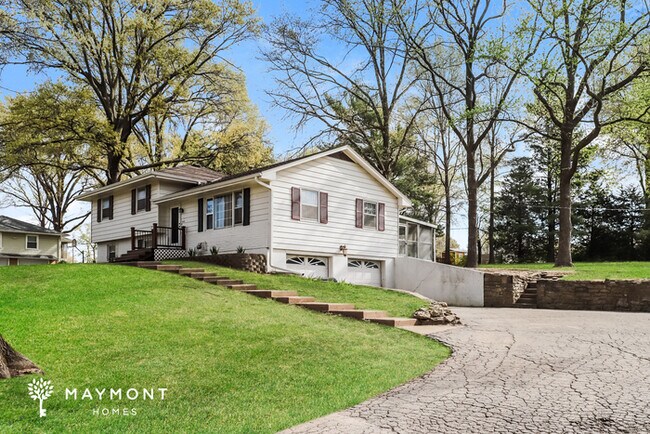 Building Photo - 1205 Scott Dr