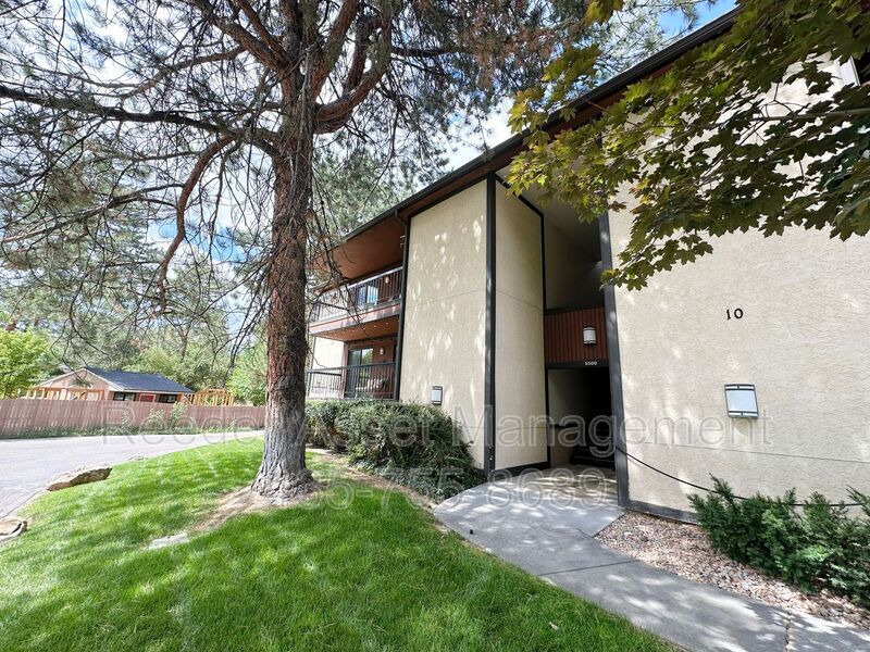 Primary Photo - 5500 Springtree Ln