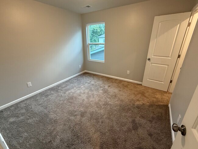 Foto del edificio - 2136 Postings Pt