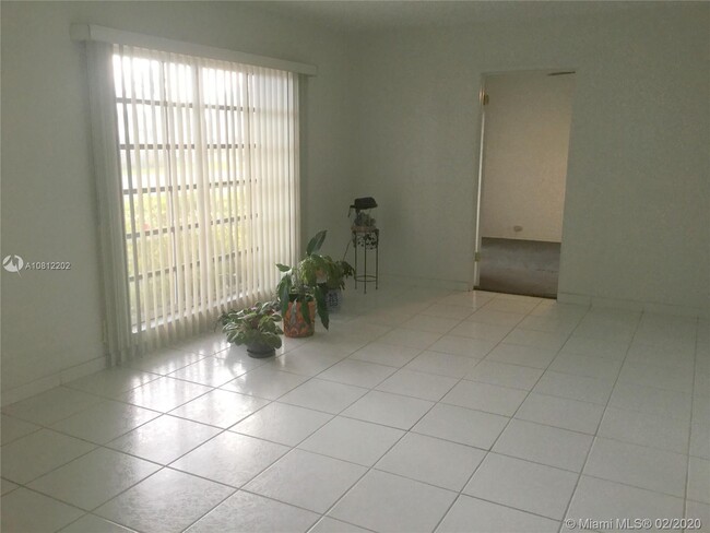 Building Photo - 8953 SW 178th Terrace