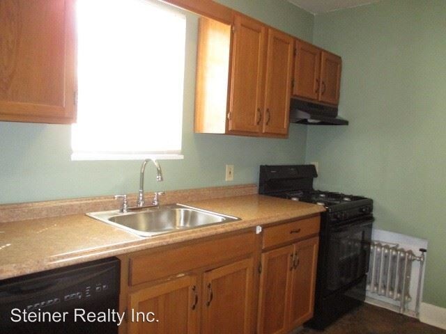 Building Photo - 1426 Hillsdale Ave
