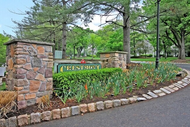 Foto del edificio - 62 Bentley Ct