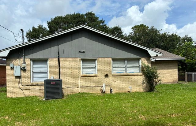 Foto del edificio - 1805 Thelma Ln