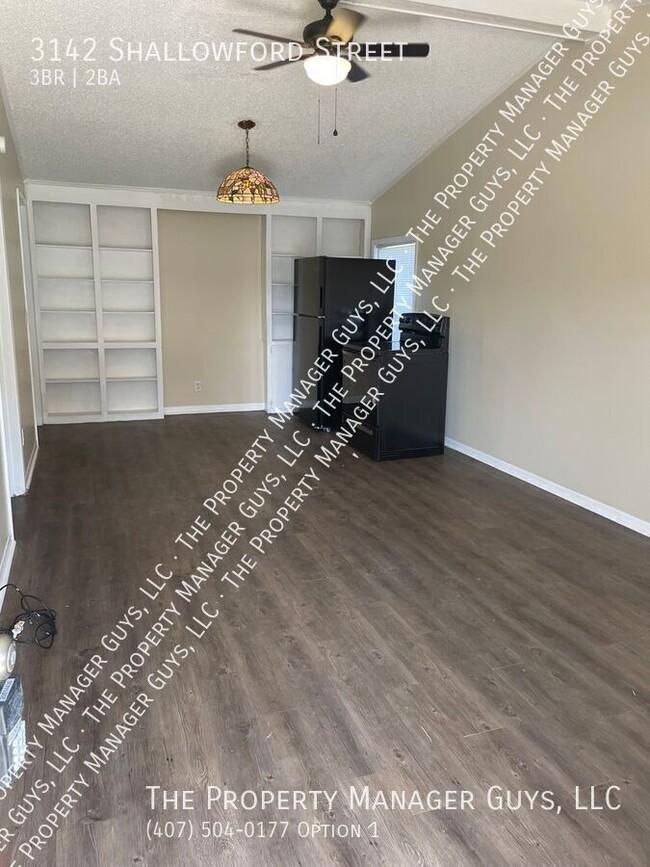 Foto del edificio - 3142 Shallowford St