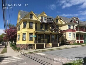 Building Photo - 4 Bradley St
