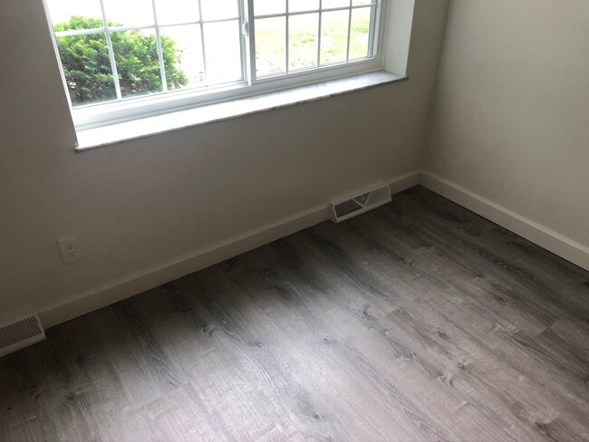 Building Photo - 3964 Brittany Cir