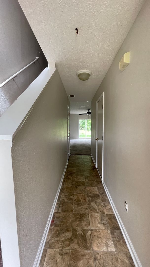 Building Photo - Large Duplex...Lindberg Village