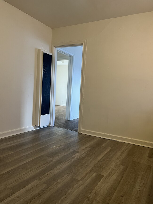 Foto del edificio - 2830 Sarita St