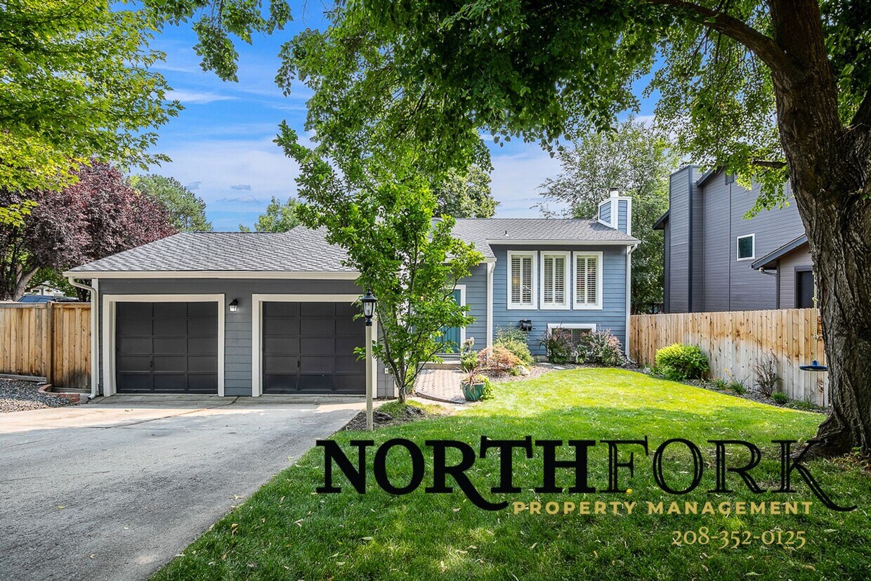 Primary Photo - Elegant Home in Boise’s East End