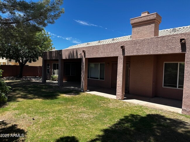 Foto del edificio - 6273 W Louise Dr