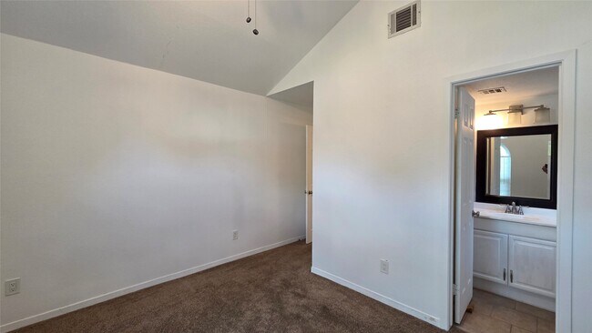 Foto del edificio - 5434 Goldspier St