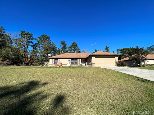 Foto del edificio - 1211 W Newbury St