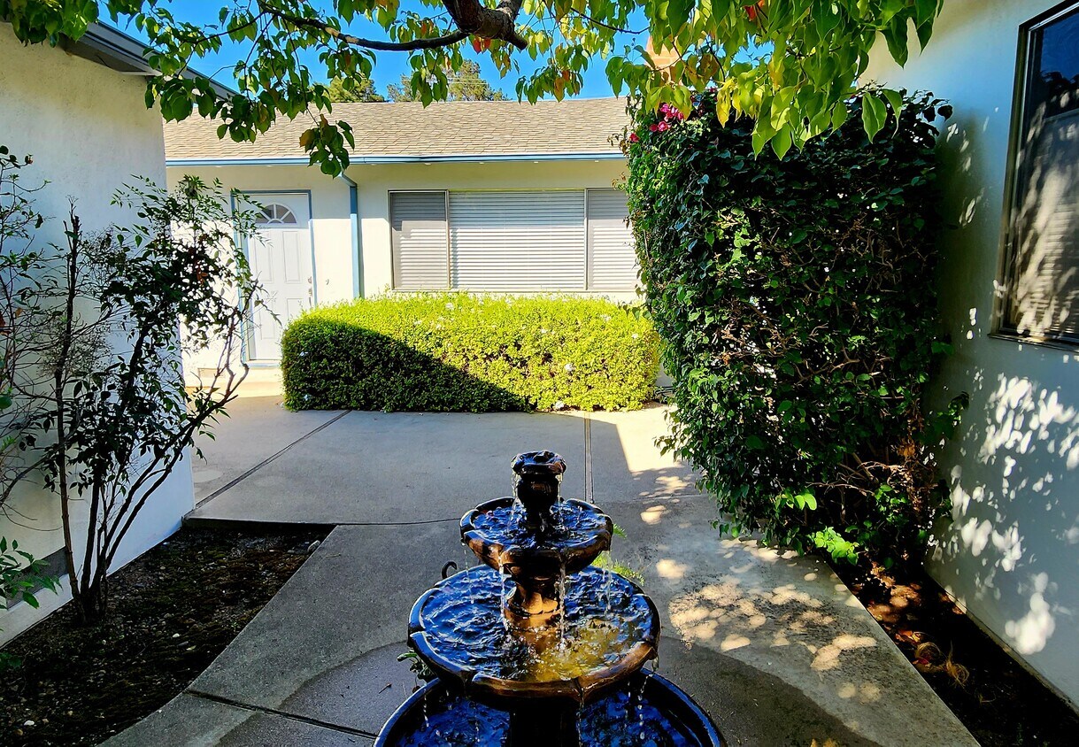 1703 Marshall Ct Unit A, Los Altos, CA 94024 Apartments in Los Altos