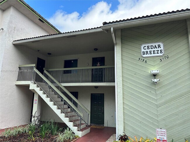 Building Photo - 3166 Coral Springs Dr