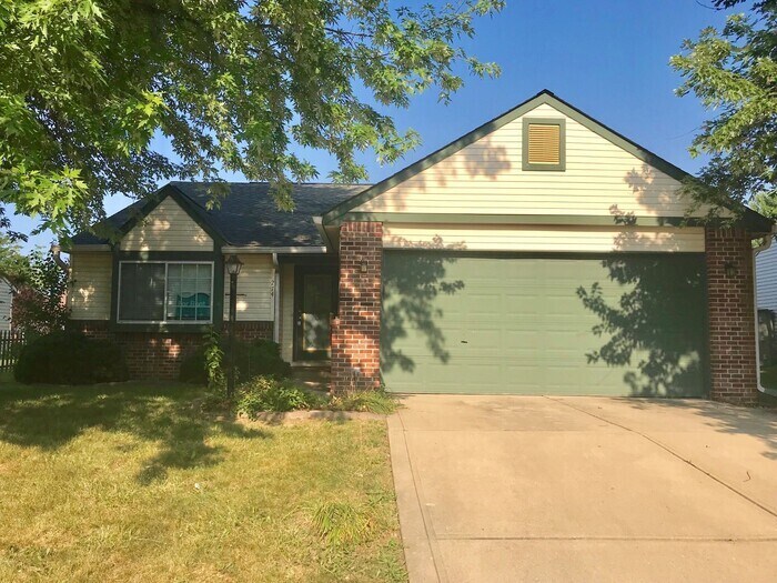 274 Meadow Glen Dr, Avon, IN 46123 House Rental in Avon, IN