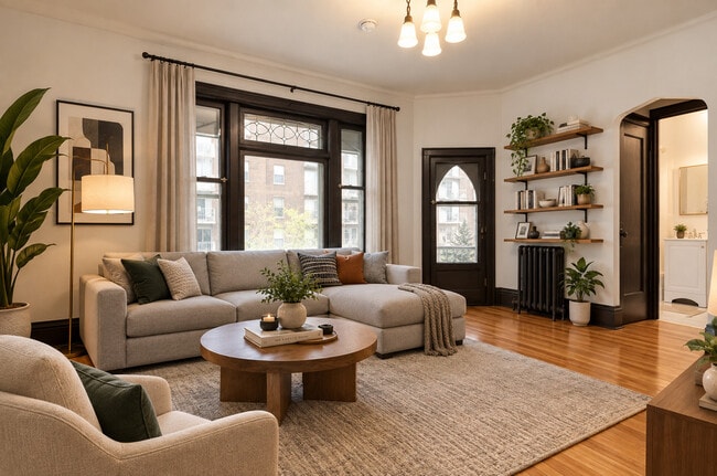 Building Photo - Lowry Hill Apartments