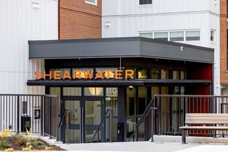 Building Photo - Shearwater